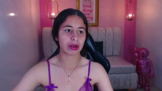 Snapshot of paris_sub1_ chatting on 10-13-25, 12:49 paris sub1 online show from 10-13-25, 12:49