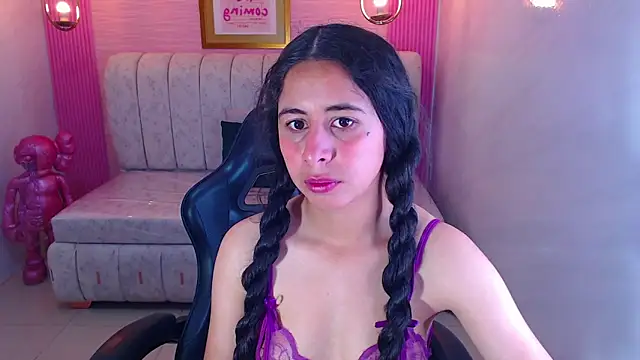 Snapshot of paris_sub1_ chatting on 10-29-25, 01:02 paris sub1 online show from 10-29-25, 01:02