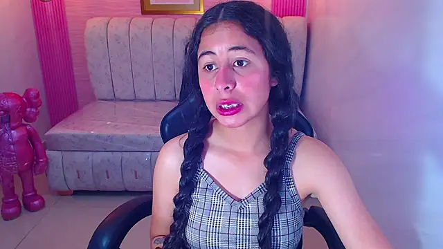 Snapshot of paris_sub1_ chatting on 11-05-25, 01:11 paris sub1 online show from 11-05-25, 01:11