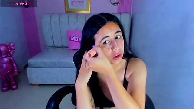 Snapshot of paris_sub1_ chatting on 12-04-25, 01:09 paris sub1 online show from 12-04-25, 01:09