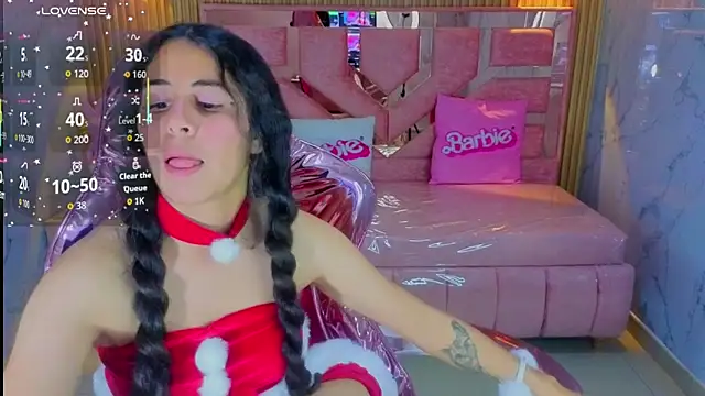 Snapshot of paris_sub1_ chatting on 12-14-25, 02:00 paris sub1 online show from 12-14-25, 02:00