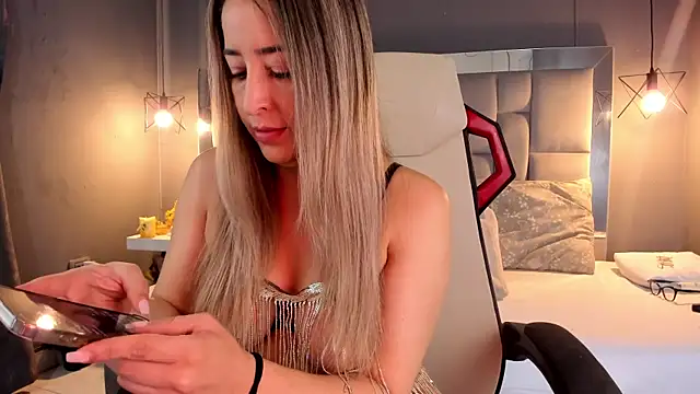 AliceSteel12 online show from 12-06-24, 12:38