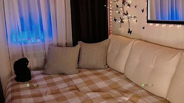 Snapshot of Alysta chatting on 02-28-26, 01:50 Alysta online show from 02-28-26, 01:50