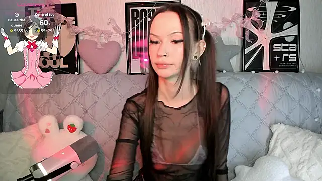 KittiMissi online show from 02-08-26, 03:04