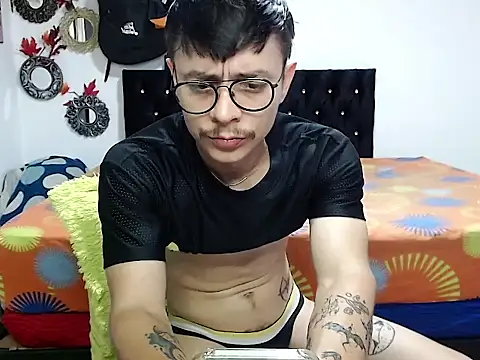 PaleVibes online show from 04-04-26, 08:28