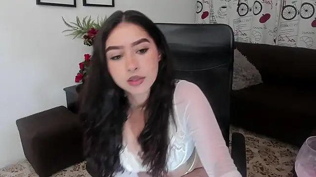 Danielacossio online show from 09-28-25, 04:07