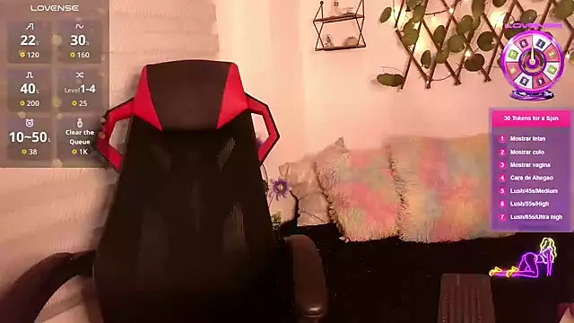 Snapshot of EmberEyes_999 chatting on 11-27-25, 07:27 EmberEyes 999 online show from 11-27-25, 07:27