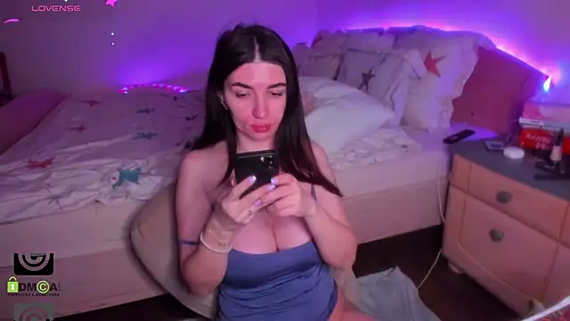 Snapshot of AdellaLoveX chatting on 02-07-25, 06:14 AdellaLoveX online show from 02-07-25, 06:14