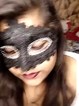 Hottyalia online show from 12-30-24, 09:08