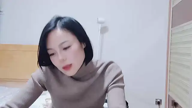 Snapshot of Linda-LL chatting on 01-12-25, 11:28 Linda-LL online show from 01-12-25, 11:28