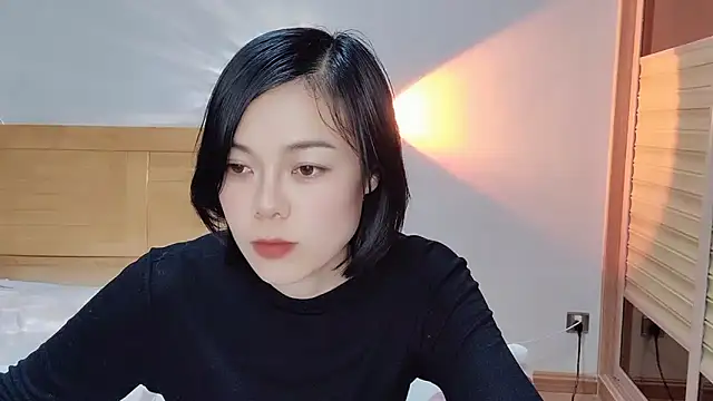 Snapshot of Linda-LL chatting on 02-01-25, 01:30 Linda-LL online show from 02-01-25, 01:30