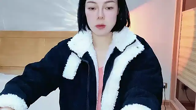 Snapshot of Linda-LL chatting on 02-10-25, 06:09 Linda-LL online show from 02-10-25, 06:09