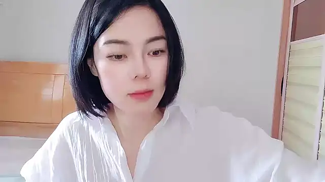 Snapshot of Linda-LL chatting on 02-12-25, 06:08 Linda-LL online show from 02-12-25, 06:08