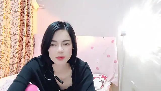 Snapshot of Linda-LL chatting on 03-16-25, 05:36 Linda-LL online show from 03-16-25, 05:36