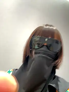 Snapshot of Linda-LL chatting on 09-30-25, 05:34 Linda-LL online show from 09-30-25, 05:34