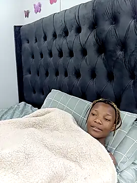 SHANTYBABE online show from 09-25-25, 01:26