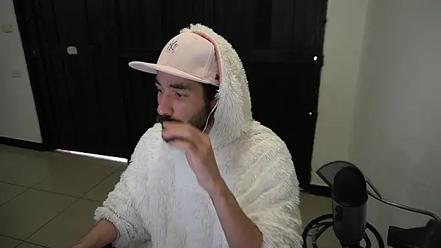 Your Ice cream online show from 01-19-25, 02:28