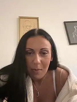 Snapshot of SweNatasha chatting on 01-14-25, 09:09 SweNatasha online show from 01-14-25, 09:09