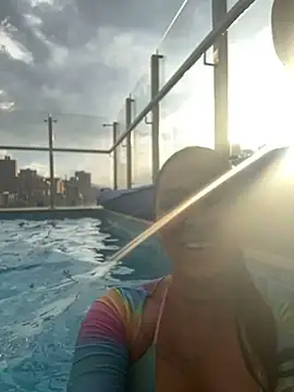 paisitahot1975 online show from 01-08-25, 03:50