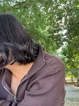 Snapshot of KikiWatson chatting on 09-12-25, 06:24 KikiWatson online show from 09-12-25, 06:24