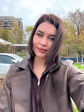 Snapshot of KikiWatson chatting on 10-24-25, 07:16 KikiWatson online show from 10-24-25, 07:16