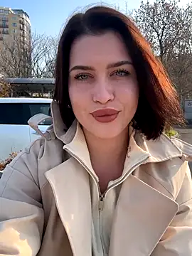 Snapshot of KikiWatson chatting on 11-09-25, 07:06 KikiWatson online show from 11-09-25, 07:06