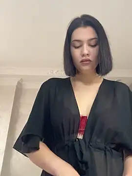 KikiWatson online show from 12-20-25, 08:10