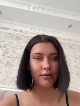 KikiWatson online show from 02-06-26, 08:07