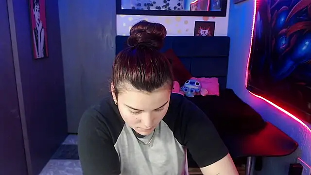 Nika 1  online show from 01-24-25, 07:07