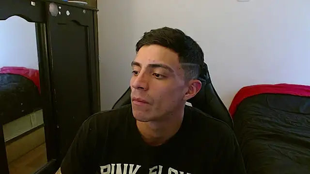 kv   xxx  online show from 10-08-25, 07:44