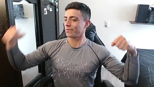 kv   xxx  online show from 03-11-26, 06:36