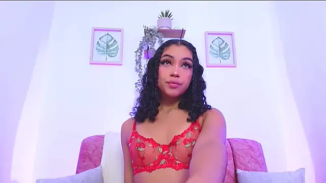 Snapshot of Sara_Jhonson chatting on 12-03-24, 11:02 Sara Jhonson online show from 12-03-24, 11:02