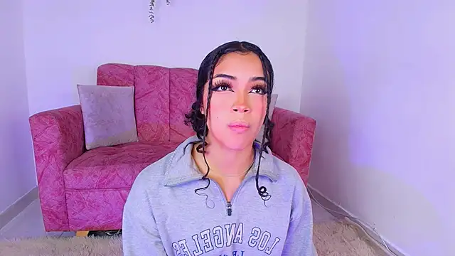 Snapshot of Sara_Jhonson chatting on 10-04-25, 11:03 Sara Jhonson online show from 10-04-25, 11:03