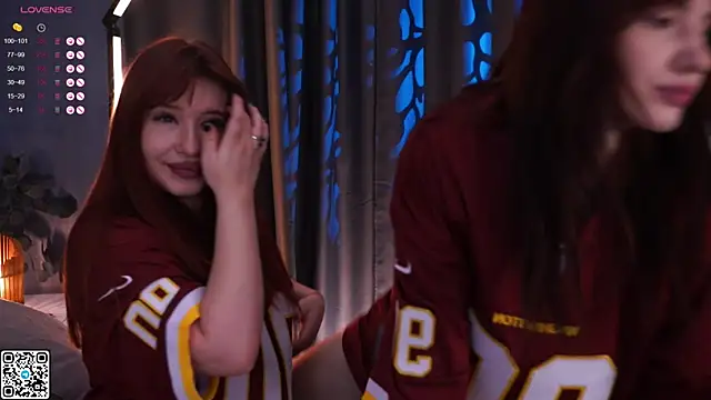 Wild Wonders online show from 11-23-25, 03:12