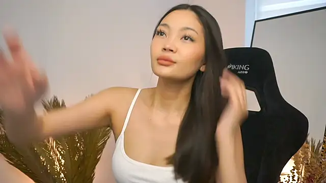 Peopleneedlove144 online show from 01-19-25, 05:15