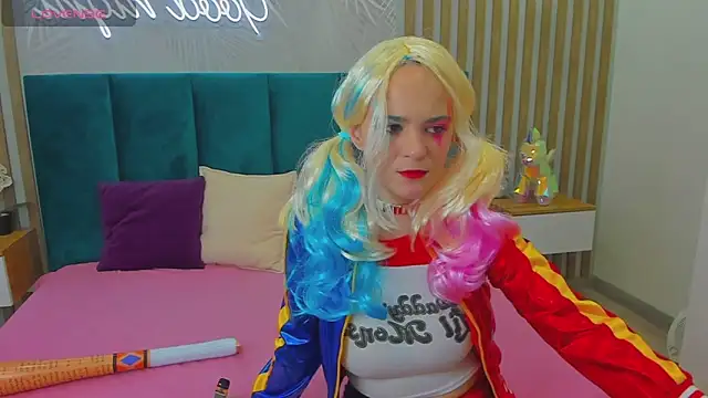 Selena Cutiee online show from 10-10-25, 01:26