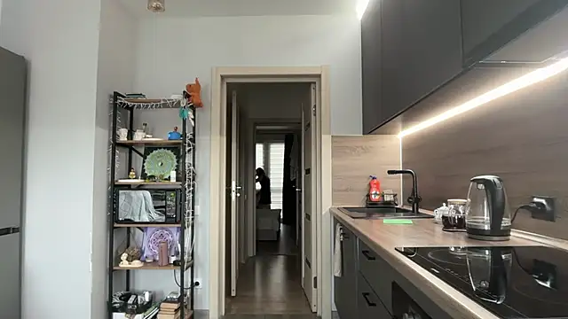 jainesummer online show from 10-22-25, 09:09