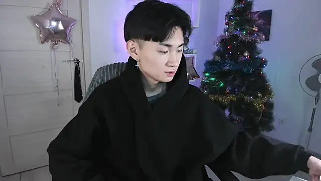 Miram Yu online show from 12-30-24, 08:15