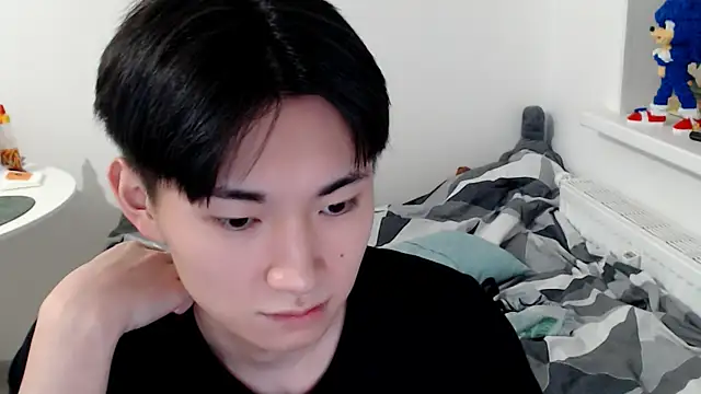 Miram Yu online show from 10-13-25, 02:55