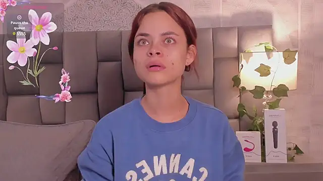 HannaRhodes online show from 02-08-25, 02:05