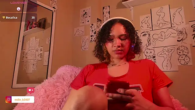 MadelineBenet online show from 03-18-25, 01:53