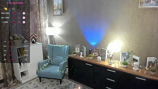 DarleneHatt online show from 03-08-25, 04:12