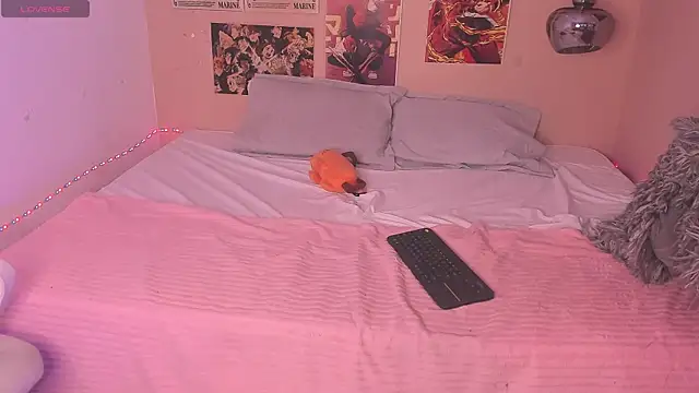 Luna-Chann online show from 02-23-25, 01:46