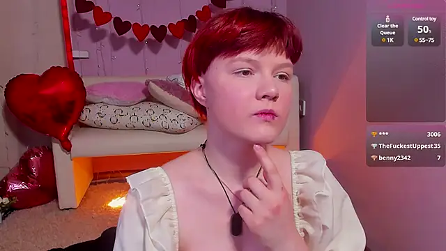 DreamyLuna online show from 02-08-25, 12:28