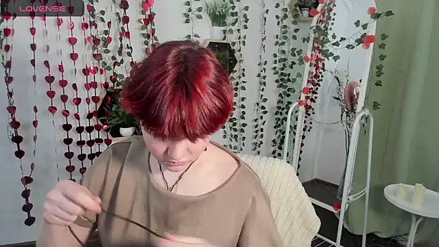 DreamyLuna online show from 03-01-25, 08:31