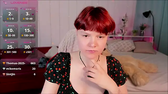 DreamyLuna online show from 03-14-25, 03:26