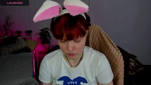 DreamyLuna online show from 03-19-25, 08:32