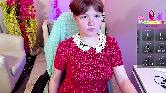 DreamyLuna online show from 09-14-25, 08:41