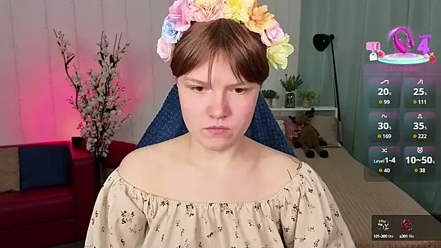 DreamyLuna online show from 09-30-25, 08:14