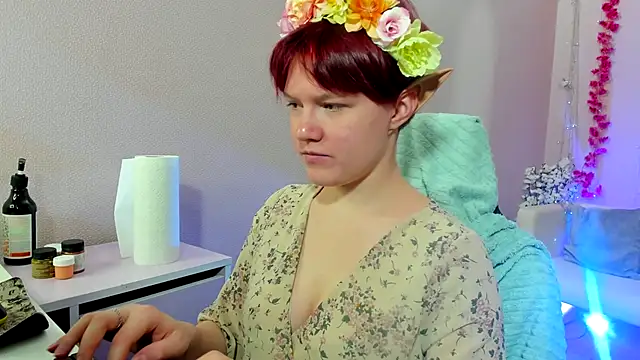 DreamyLuna online show from 10-08-25, 08:28